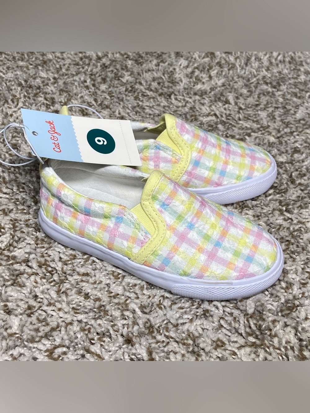 NEW CAT & JACK Keagan Flower Floral Yellow Pink Slip On Shoes Size 9